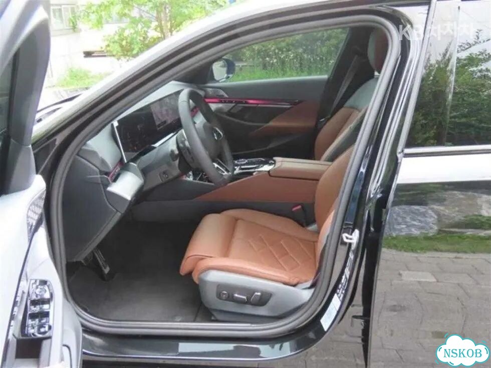 BMW 5 серия 2.0 AT, 2025, 12 500 км фото 14