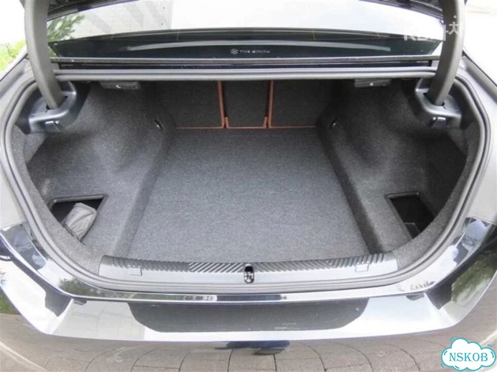 BMW 5 серия 2.0 AT, 2025, 12 500 км фото 19