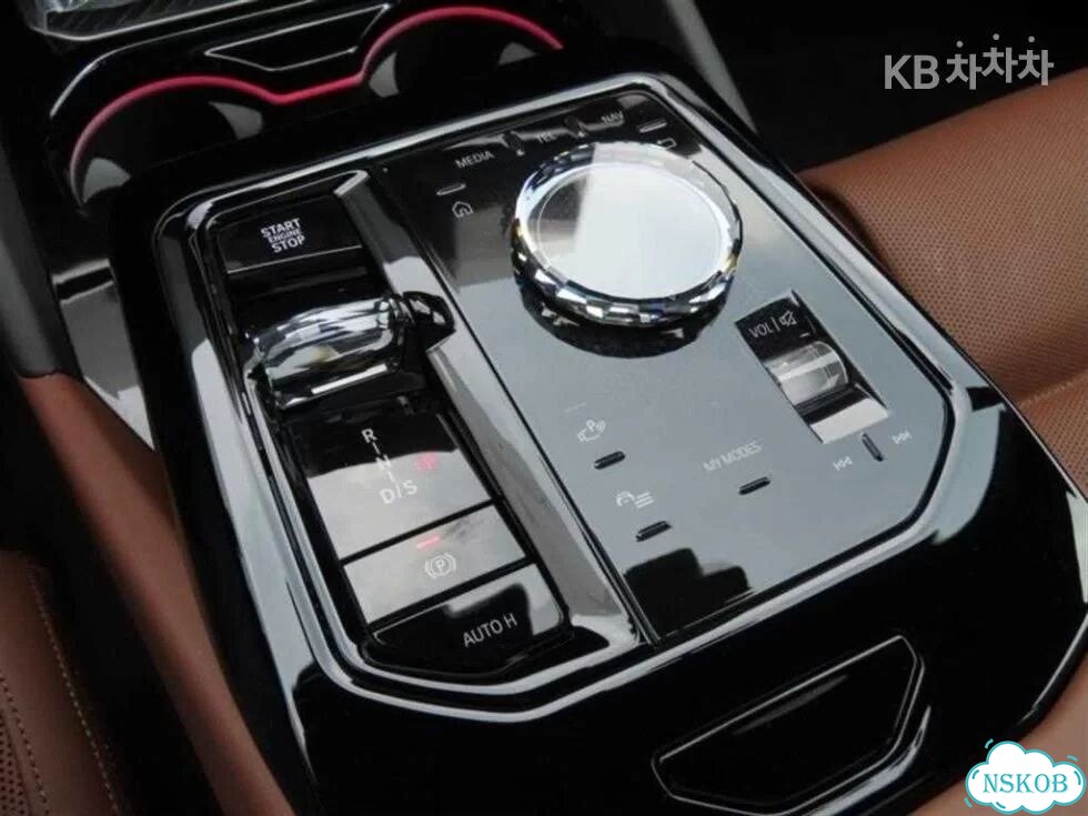 BMW 5 серия 2.0 AT, 2025, 12 500 км фото 7