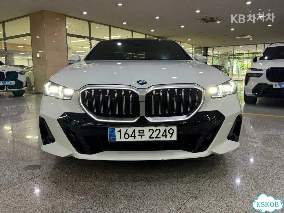 BMW 5 серия 2.0 AT, 2024, 40 600 км фото 3