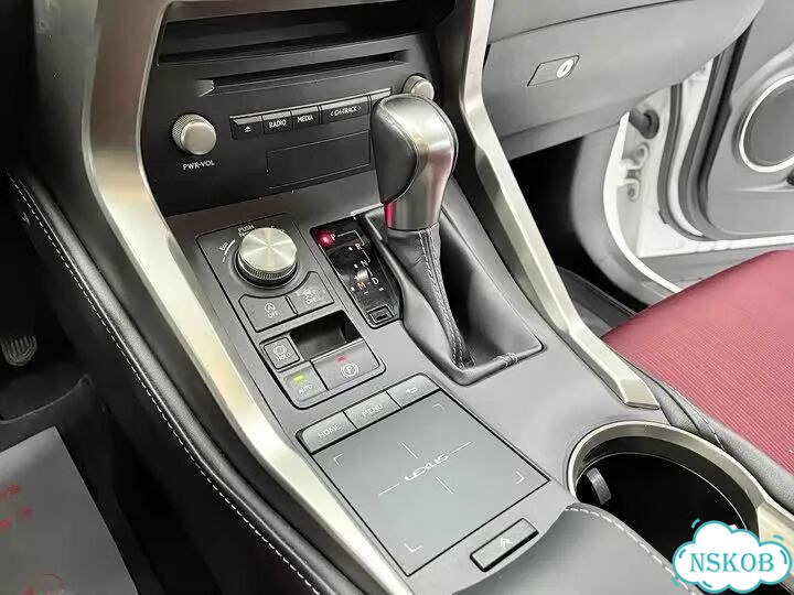 Lexus NX 2.0 CVT, 2020, 62 900 км фото 12