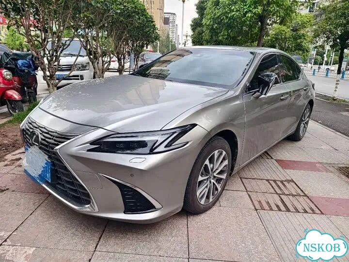 Lexus ES 2.0 CVT, 2025, 17 000 км фото 3