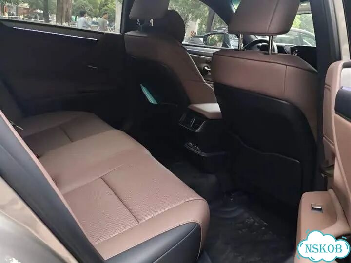 Lexus ES 2.0 CVT, 2025, 17 000 км фото 9