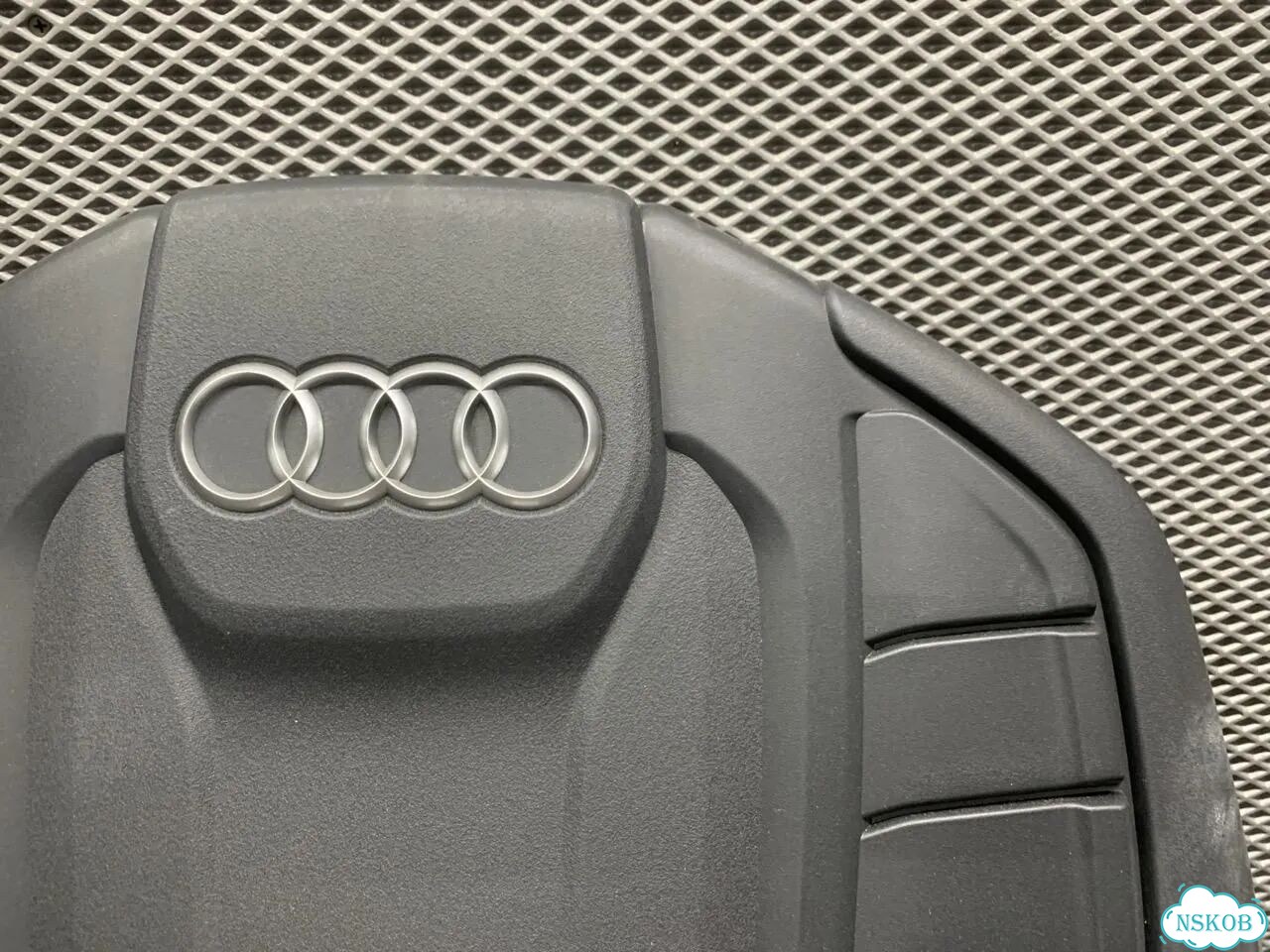 Крышка двигателя (декоративная) Audi Q5 8R cncd фото 5