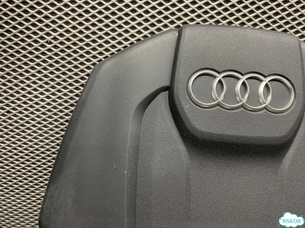 Крышка двигателя (декоративная) Audi Q5 8R cncd фото 6