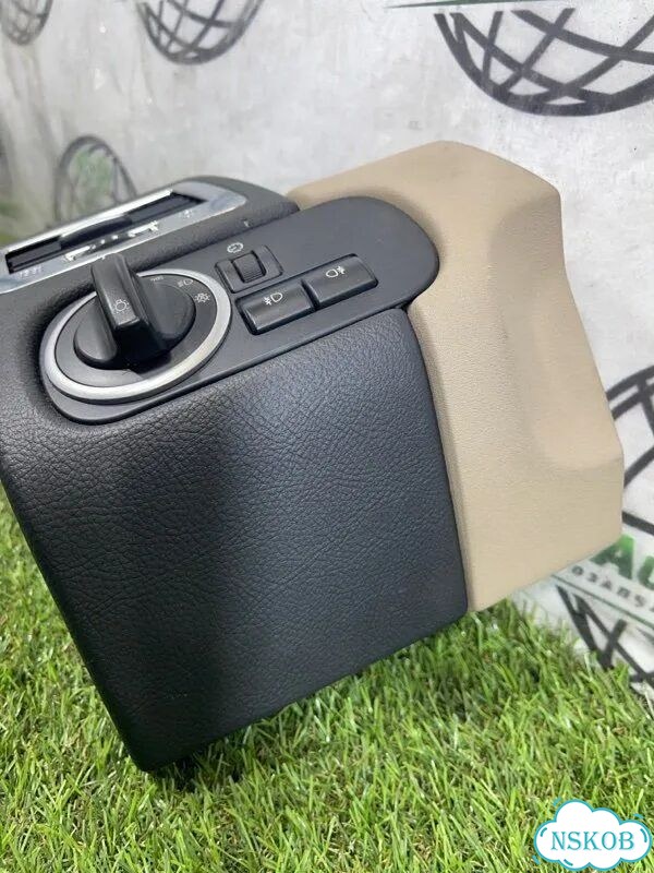 Накладка торпедо левая Land Rover Range Rover фото 2