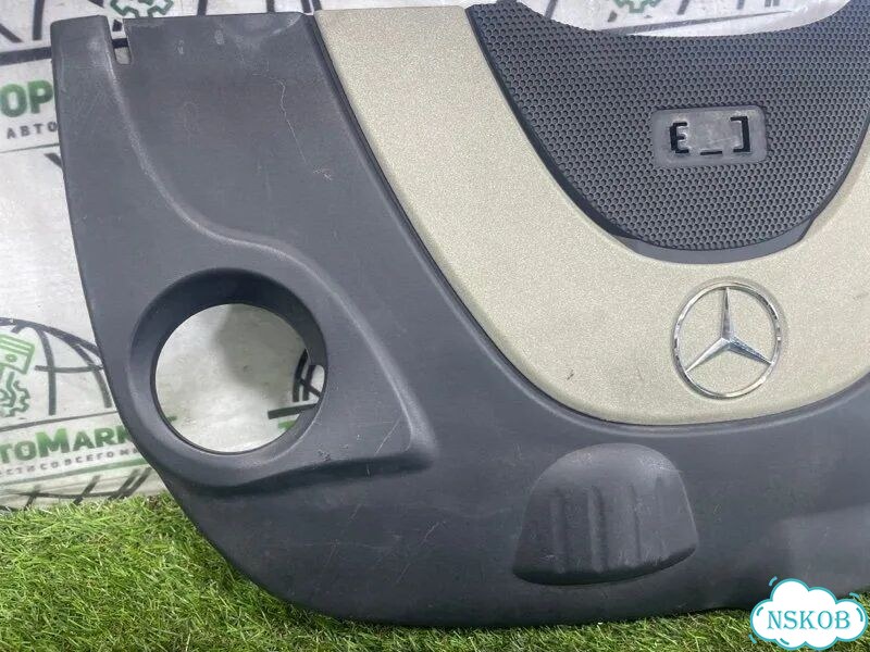 Крышка двигателя декоративная Mercedes-Benz фото 2