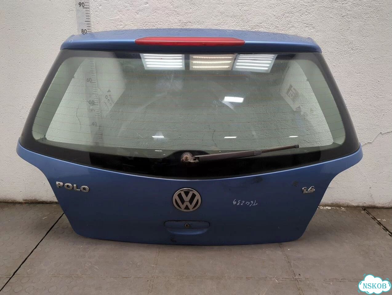 Крышка багажника Volkswagen Polo фото 1