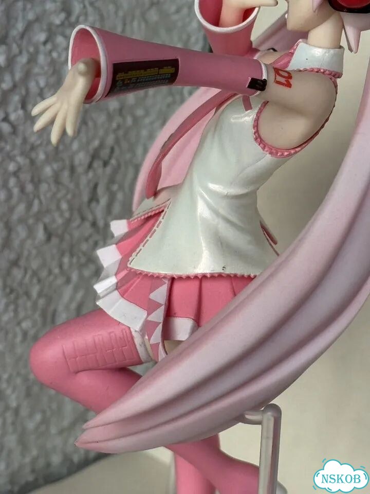 Фигурка sega Hatsune Miku Sakura Ver. 3 фото 3