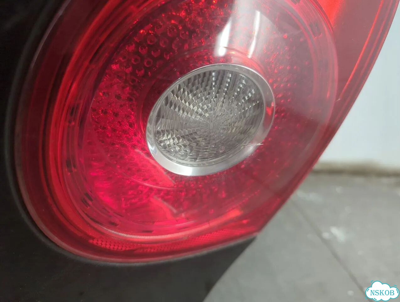 Крышка багажника Volkswagen Golf 5 фото 6