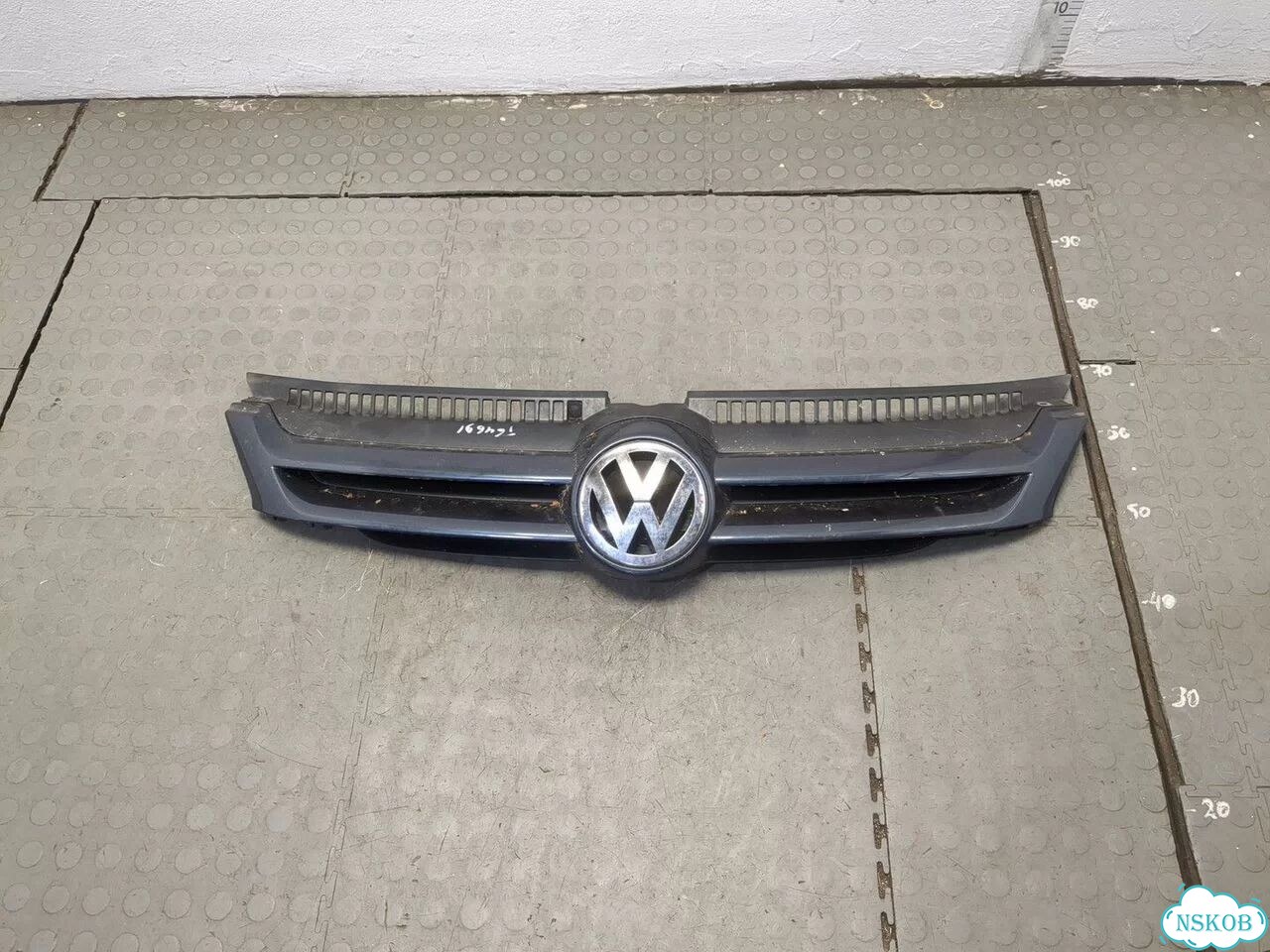 Решетка радиатора Volkswagen Golf Plus фото 1