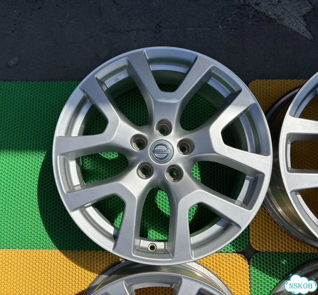 Литые диски Nissan 7×R18 5×114.3 фото 5