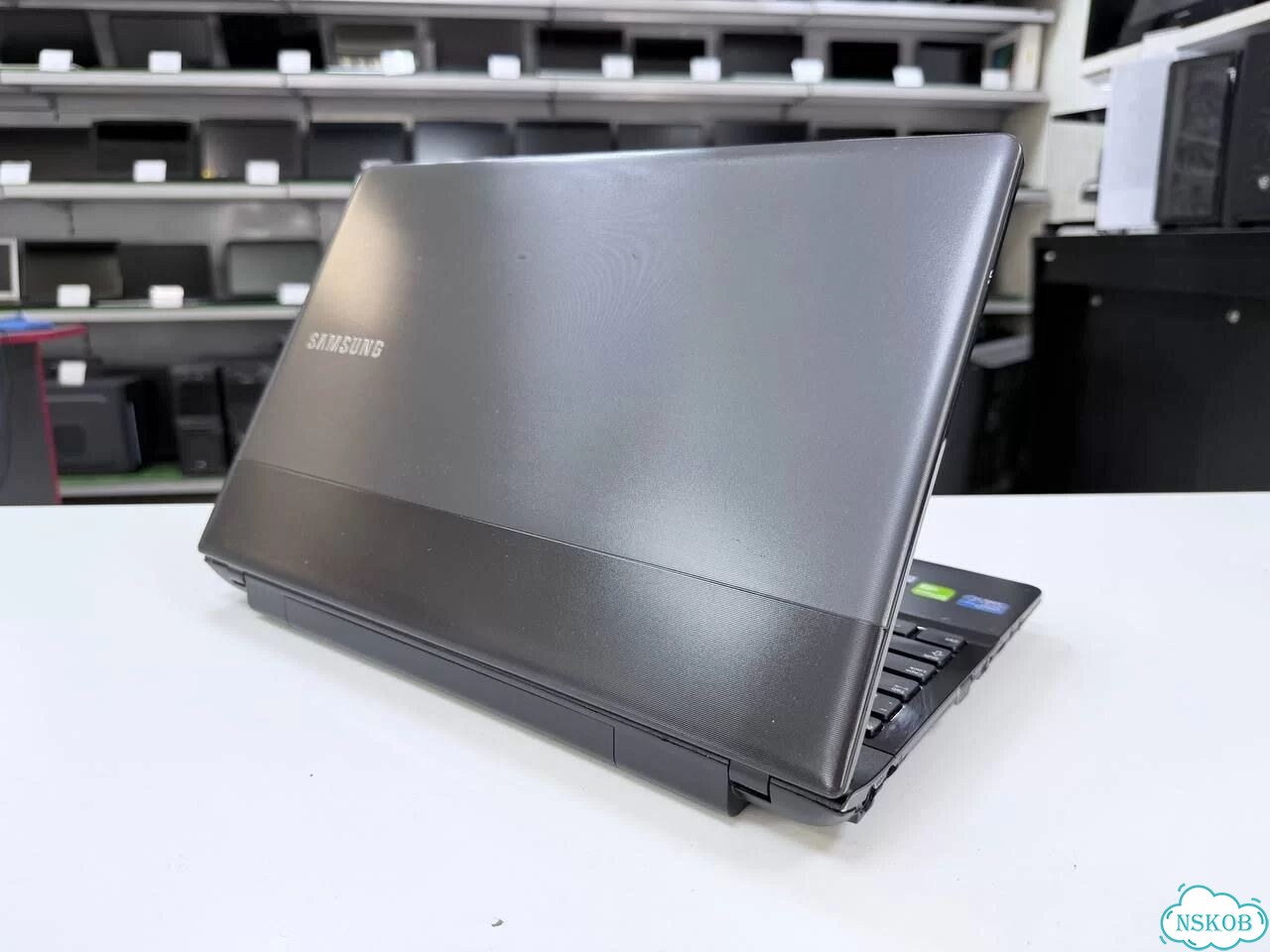 Ноутбук Samsung NP300E5C Core i7 SSD 240Gb фото 6