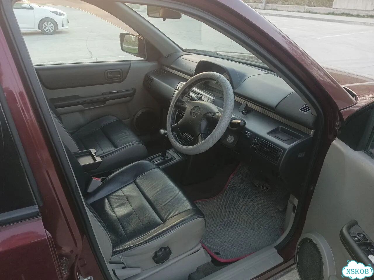 Nissan X-Trail 2.0 AT, 2002, 298 000 км фото 6