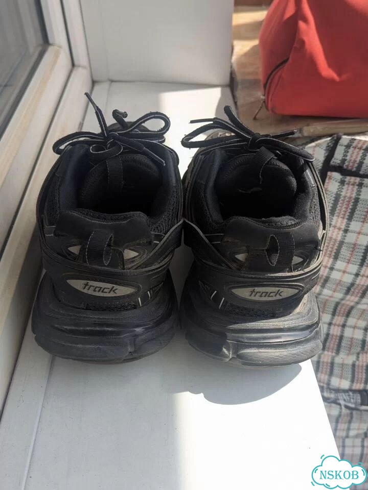 Balenciaga track 43 фото 2