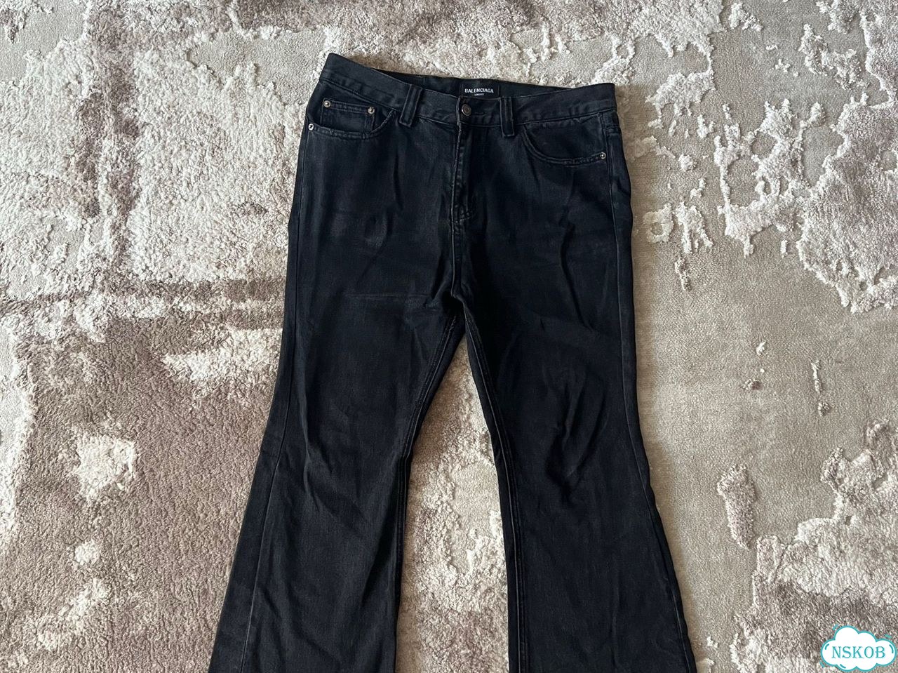 Джинсы balenciaga lost tape фото 1