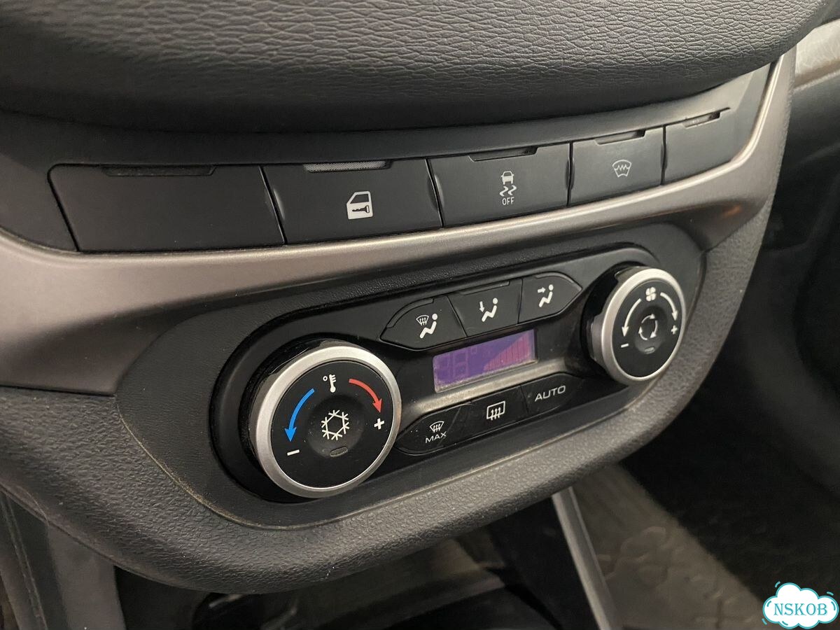 ВАЗ (LADA) Vesta 1.8 MT, 2019, 148 000 км фото 14