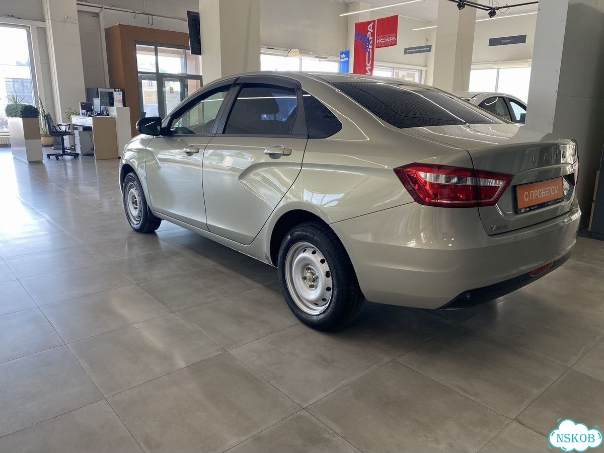 ВАЗ (LADA) Vesta 1.8 MT, 2019, 148 000 км фото 3