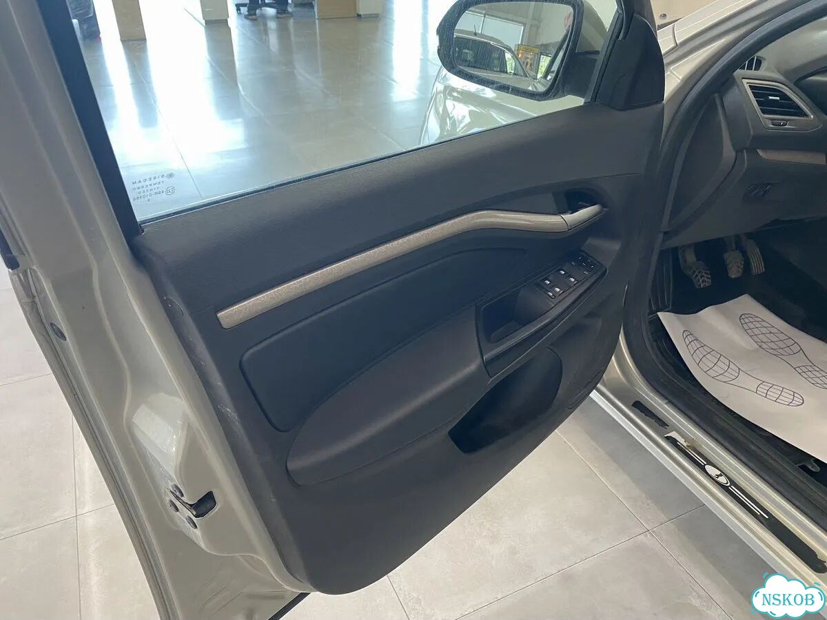 ВАЗ (LADA) Vesta 1.8 MT, 2019, 148 000 км фото 8