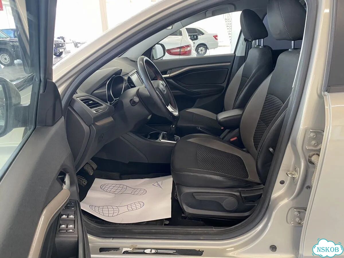 ВАЗ (LADA) Vesta 1.8 MT, 2019, 148 000 км фото 9
