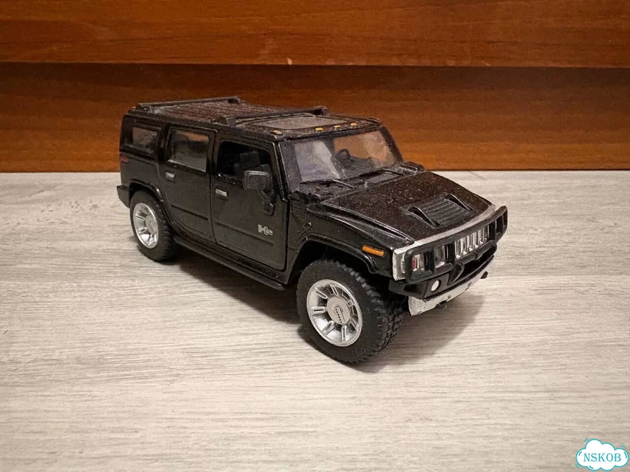 Модель Hummer H2 SUV фото 1