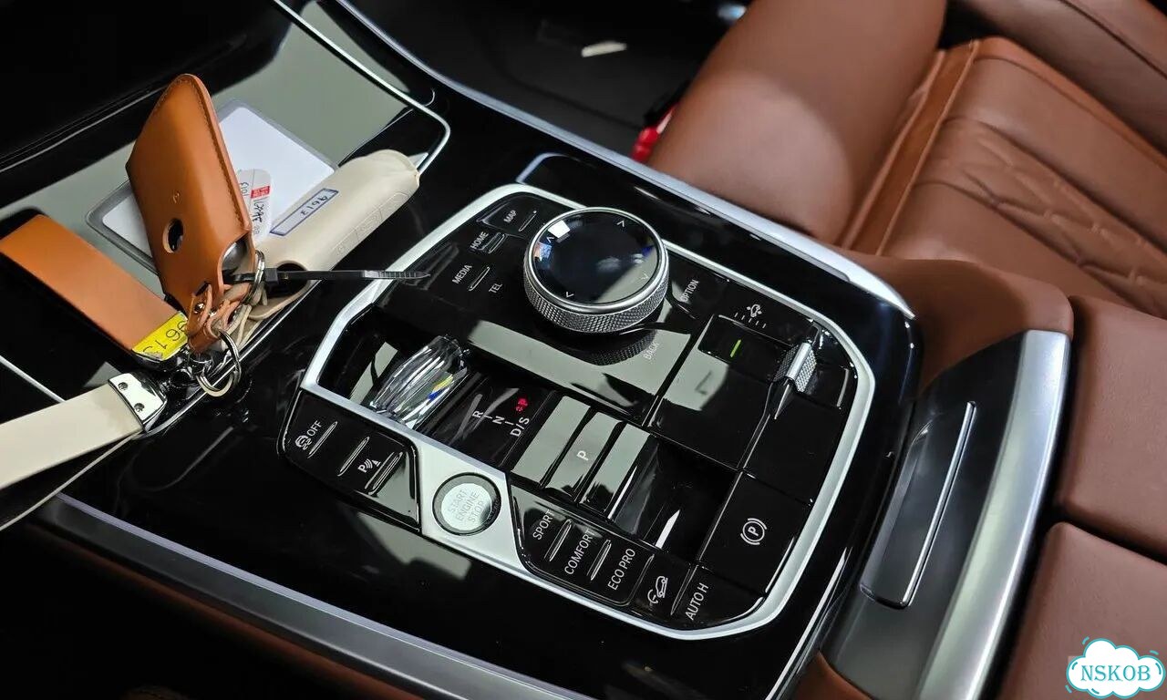 BMW X7 3.0 AT, 2024, 28 000 км фото 29