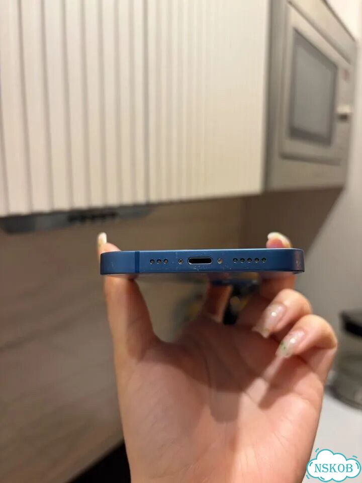 iPhone 13, 128 ГБ, SIM + eSIM фото 5