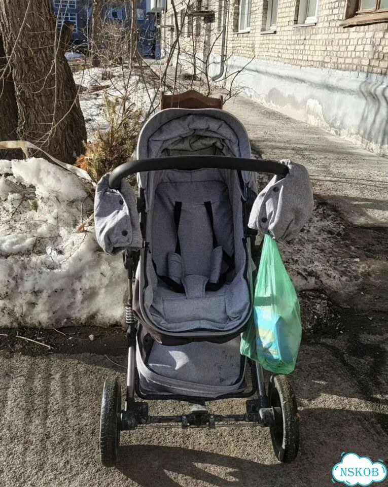 Коляска luxmom 3 в 1 фото 2