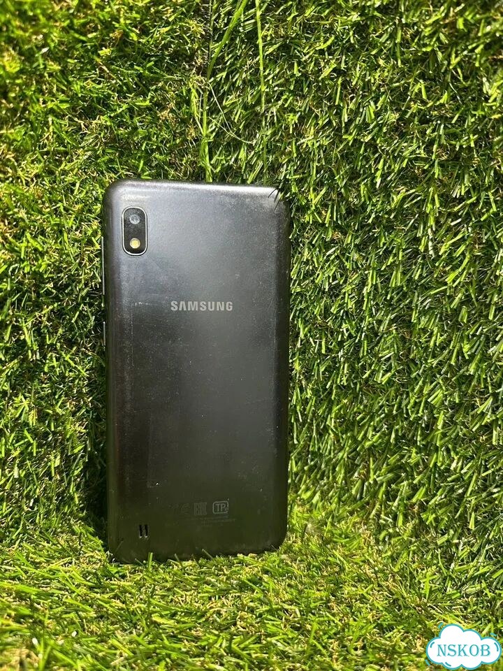 Samsung Galaxy A10, 2/32 ГБ, 1 SIM фото 2
