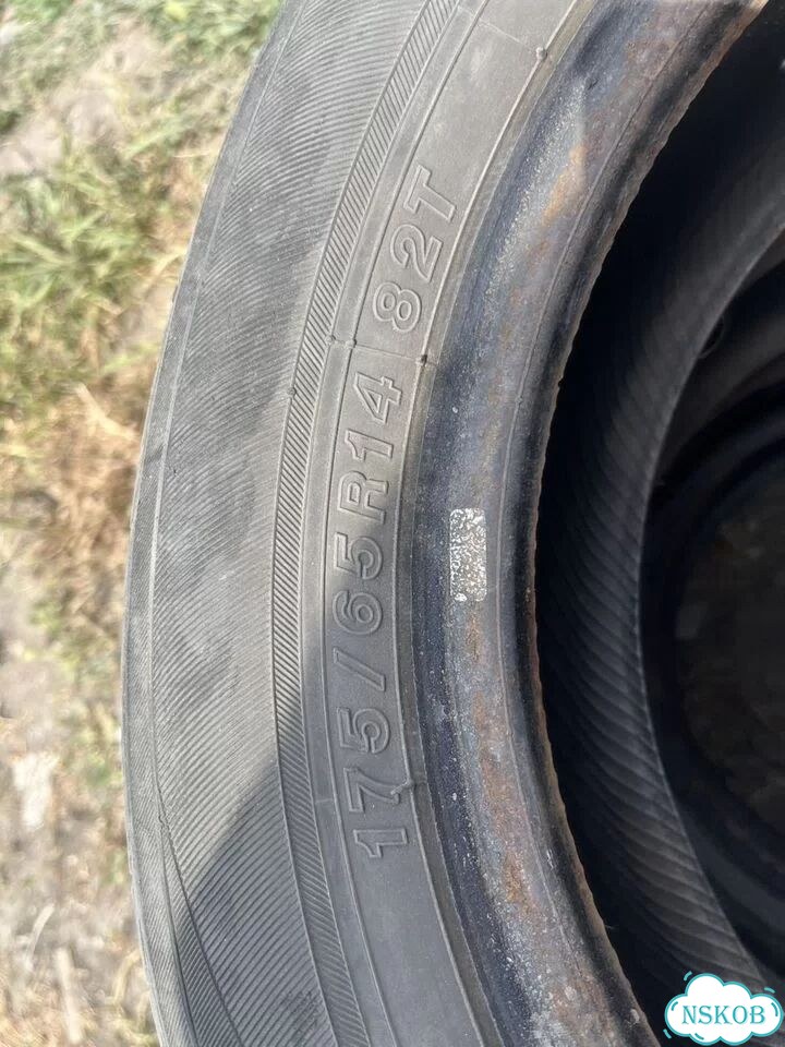 Yokohama Advan Sport V107B 175/65 R14 82T фото 2