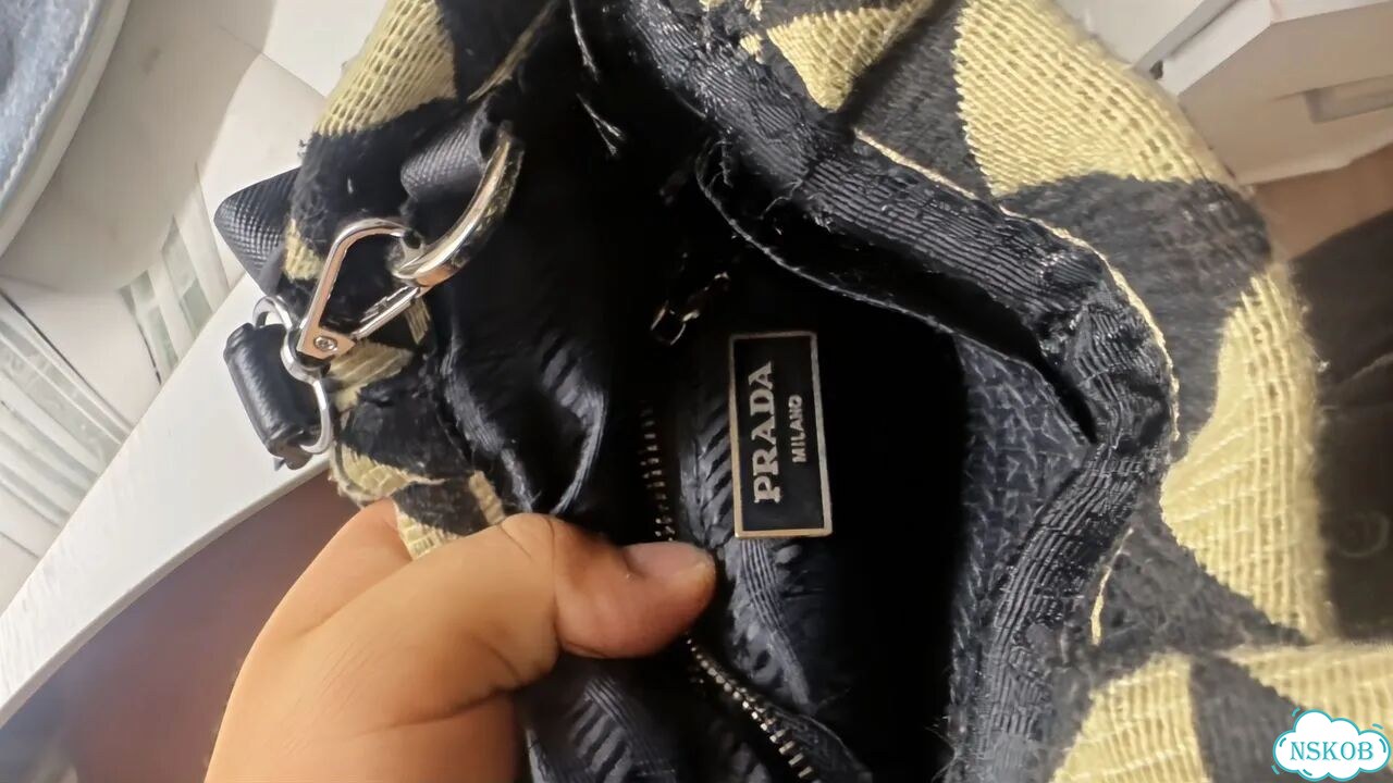 Сумка prada оригинал фото 1