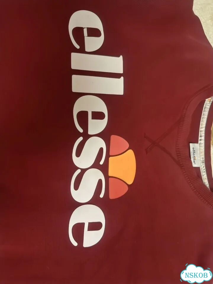 Свитшот ellesse красный фото 2