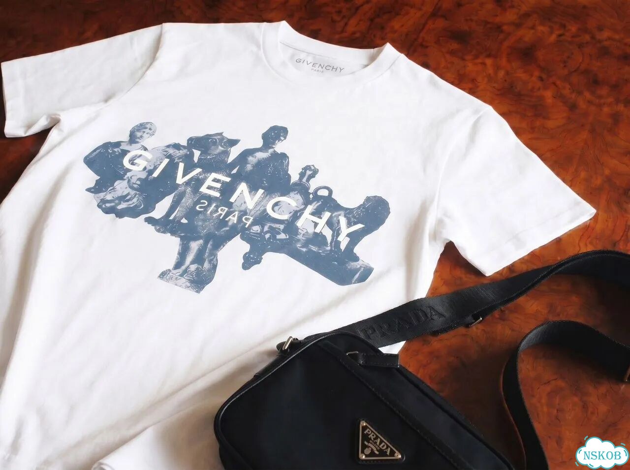 Футболка Givenchy Paris белая фото 1