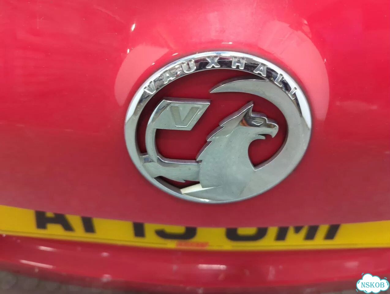 Крышка багажника Opel Astra J фото 5