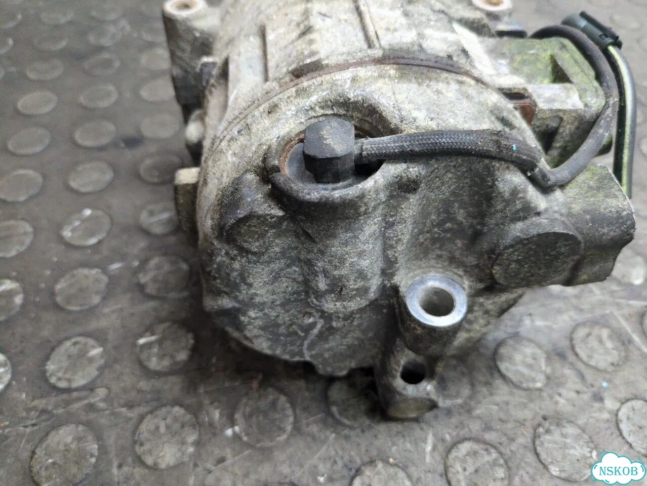 Компрессор кондиционера Volkswagen Touareg фото 4