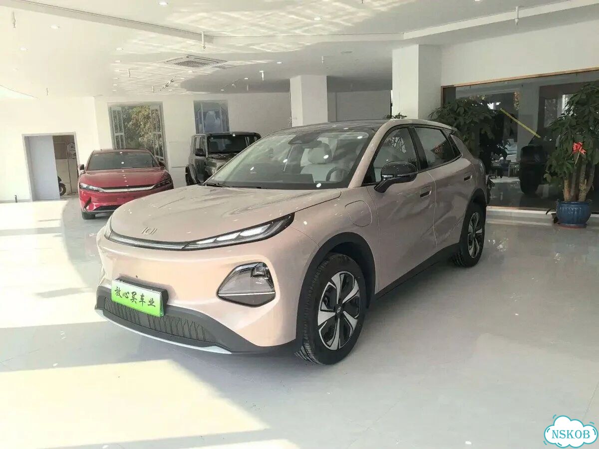 Авто из Китая. Changan Qiyuan Nevo Q05, Электро двигатель фото 6