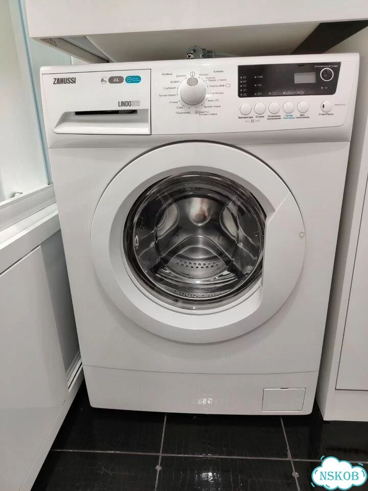 Стиральная машина Zanussi фото 1