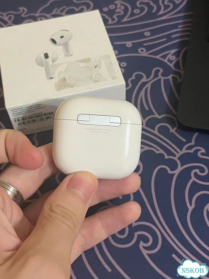 Airpods 4 с шумоподавлением фото 3