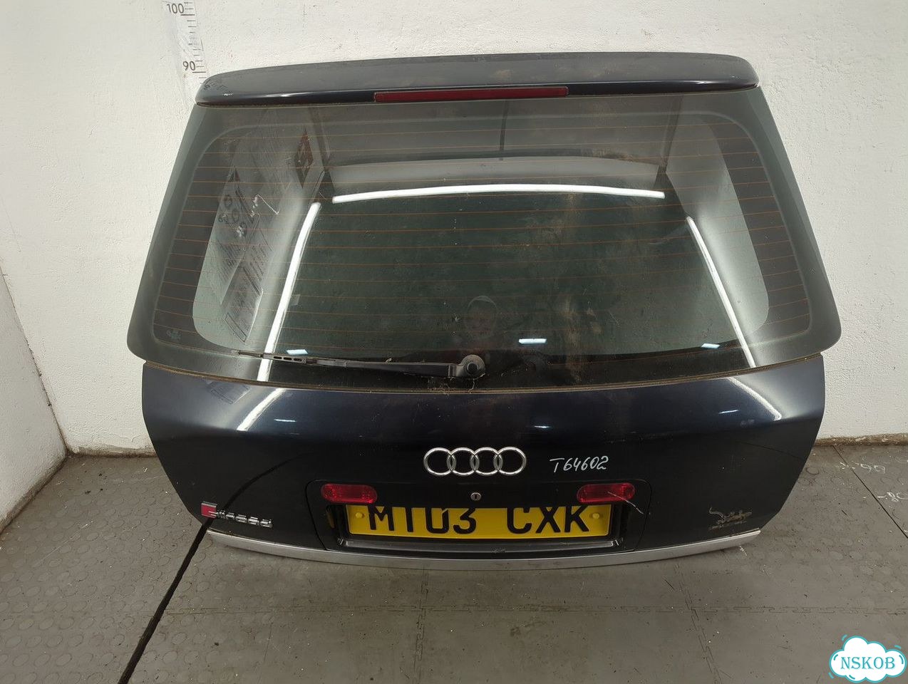 Крышка багажника Audi A6 (C5) Allroad фото 4