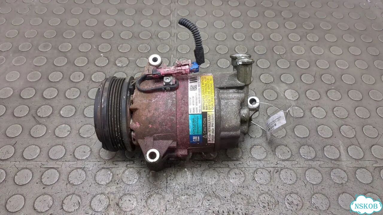 Компрессор кондиционера Opel Meriva фото 1