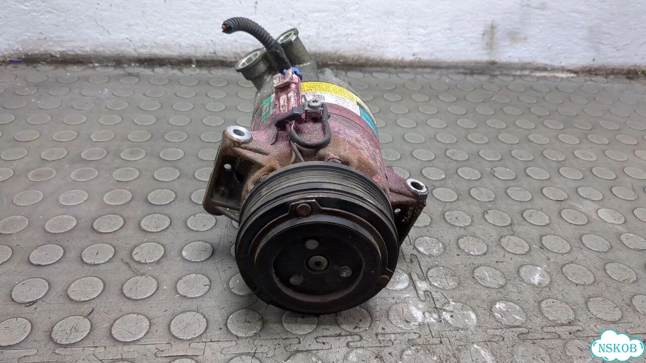 Компрессор кондиционера Opel Meriva фото 3