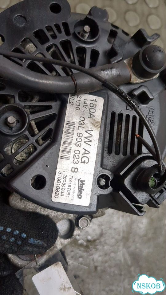 Генератор Volkswagen Passat 6 фото 4