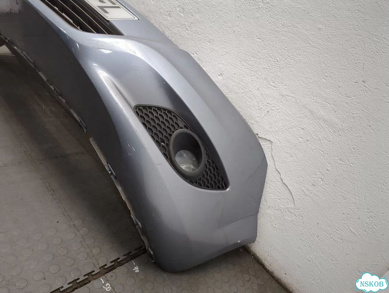 Бампер передний Opel Zafira B фото 3