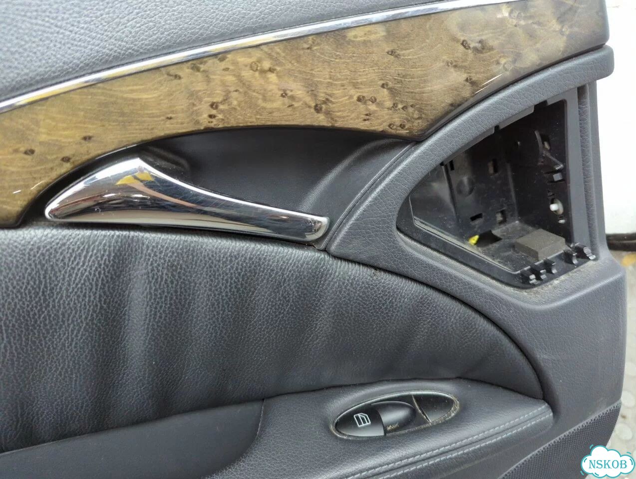 Дверь боковая левая задняя Mercedes E W211 фото 9