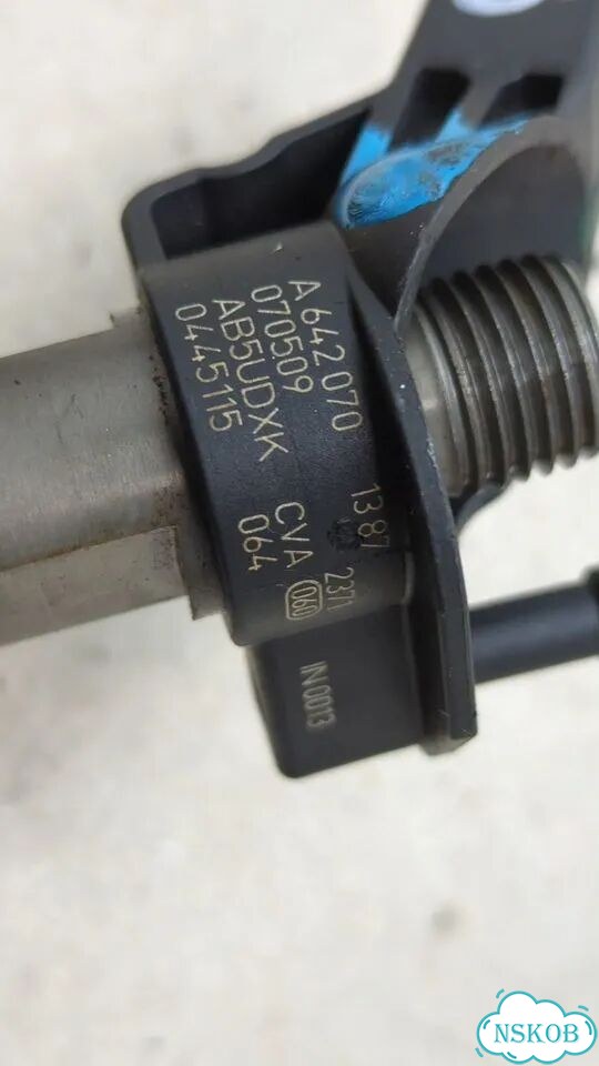 Форсунка топливная Mercedes ML W164 фото 4