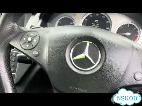 Рампа топливная Mercedes C W204 фото 2