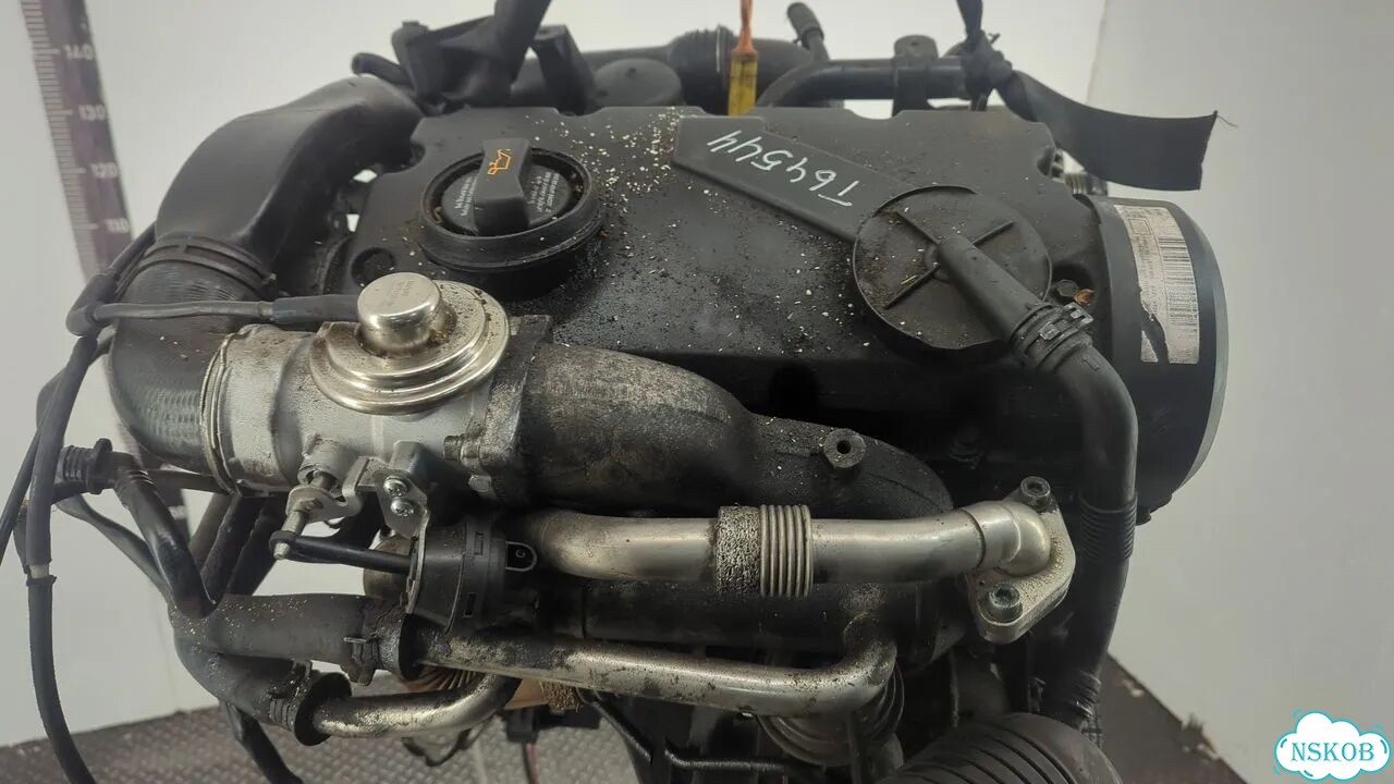 Двигатель Volkswagen Passat 5 AVF фото 8