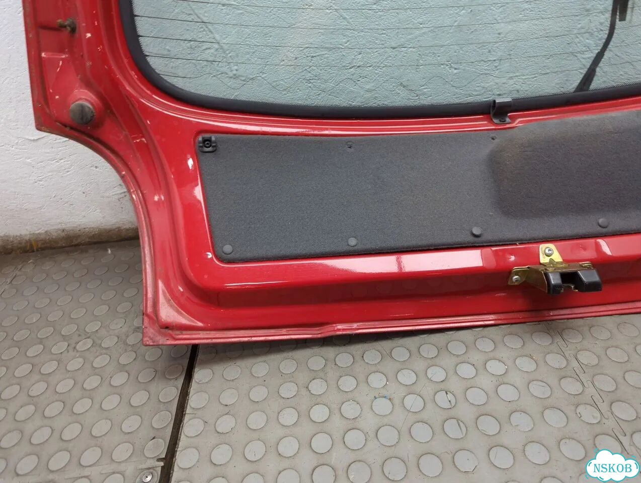Крышка багажника Opel Corsa B фото 10