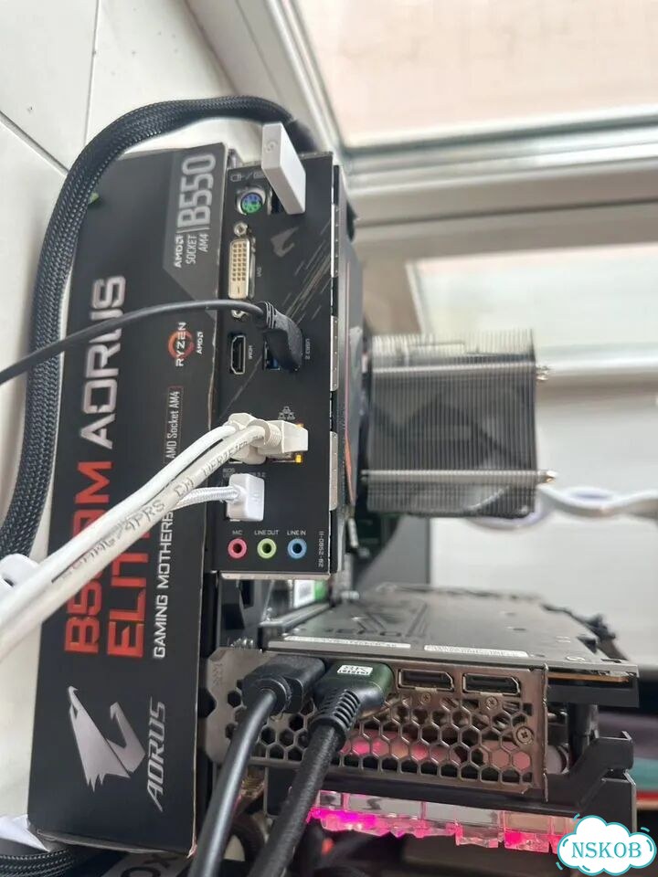 Комплект b550m aorus elite am4 5600xt ddr4 16gb фото 2