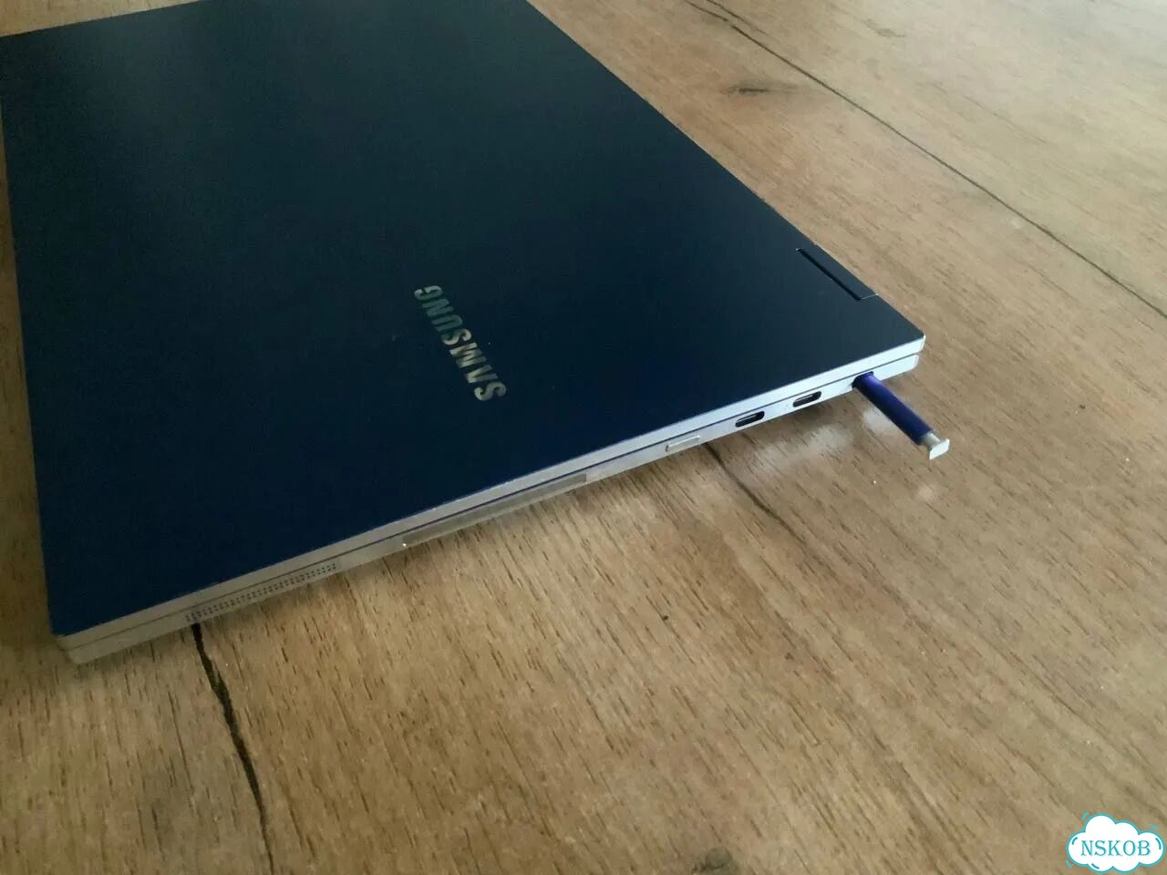 Премиальный ультрабук Samsung Galaxy Book Flex фото 2